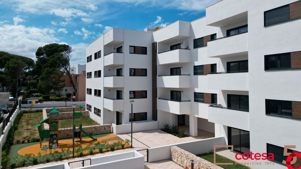 Apartamentos Edificio S'ENTRADOR